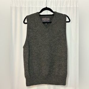 Men’s Wool pullover Sweater Vest